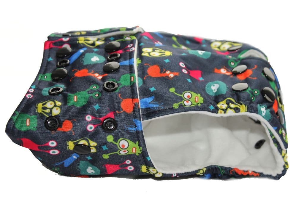 Male Adjustable Nappy - Poppers Waistband